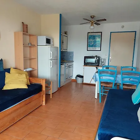 Maxime Coteaux La Nartelle Apartment *